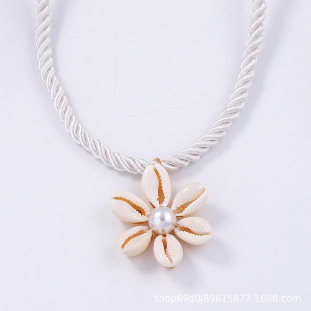 Accessories Bohemian Summer Fresh Beach Vacation Wind Hand Braided Rope Shell Pendant Ladies Necklace