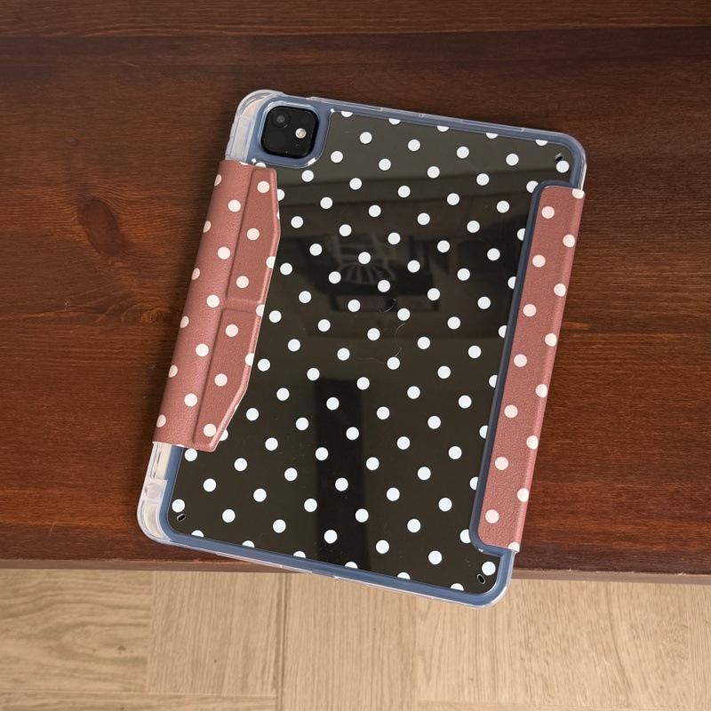 Custodia Buckle per iPad Pro 2021 - Pois a sei colori con design a cuoricini femminili