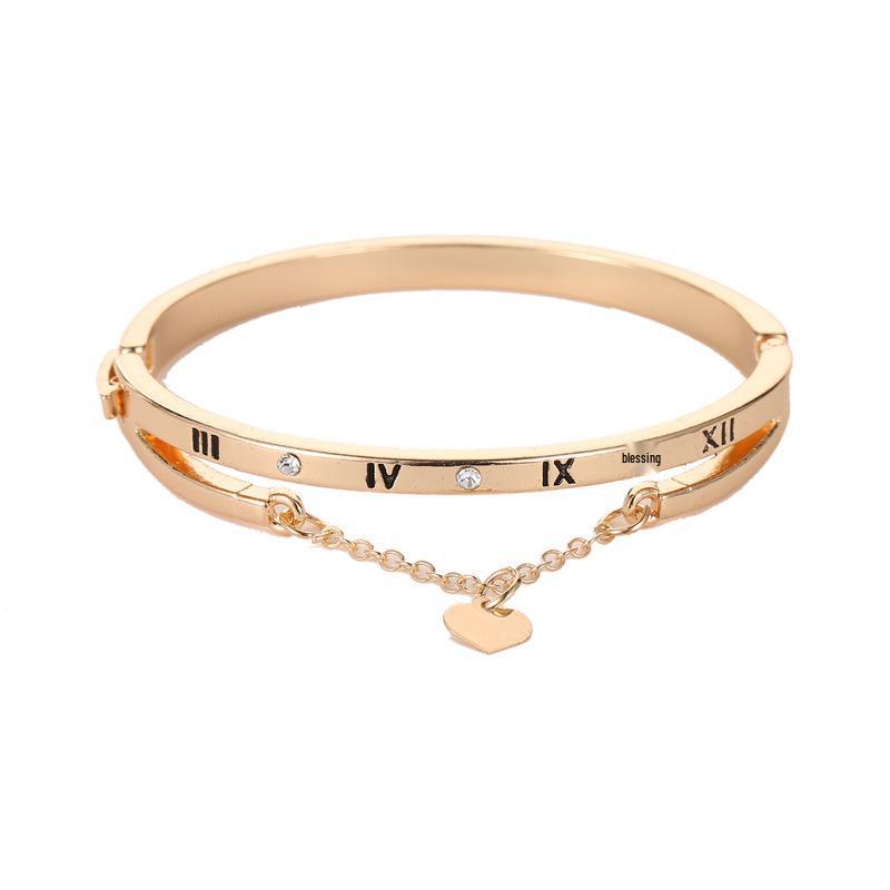 

European & American Love Heart Roman Numeral Tassel Bracelet - Versatile Korean Style with Temperament