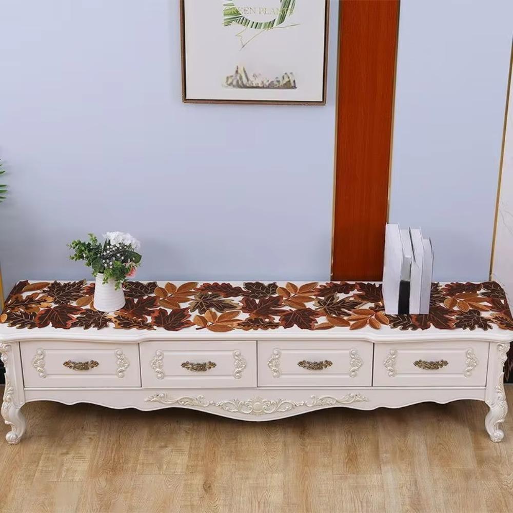 Rustic Style Maple Leaf Embroidered Table Runner Hollow Design Decorative Autumn Harvest Table Mat Brown Rectangular Table Liner