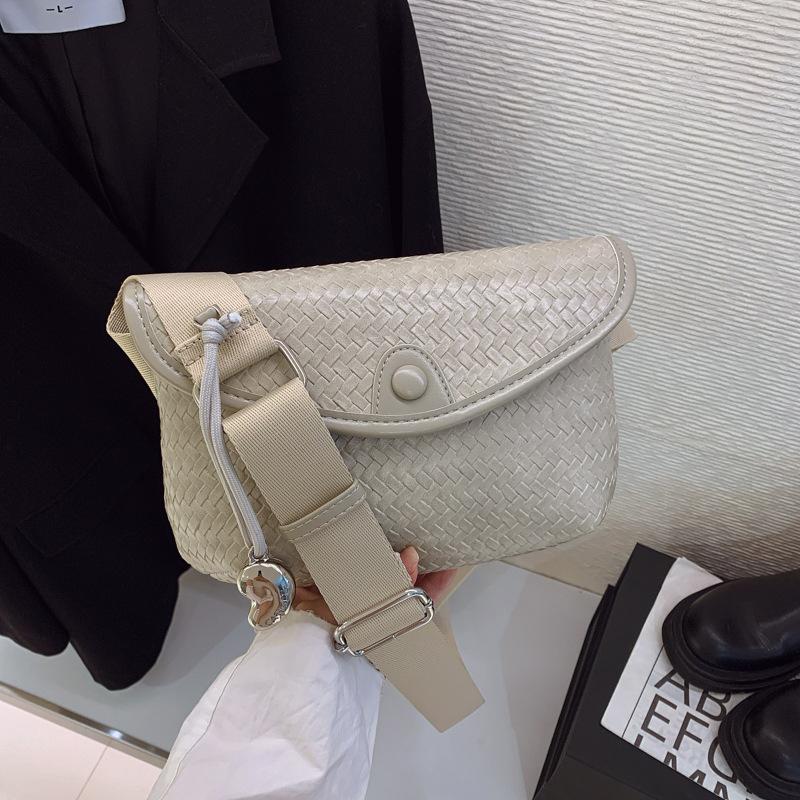 

Small bag women s new niche woven breast bag women s high-end versatile shoulder messenger bag покинуть белый