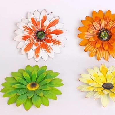 Nuova Decorazione Murale in Metallo a Forma di Fiore Decorazione da Appendere Arte Murale Casa Giardino Giardino Decorazione Esterna (6 Colori Opzionali)