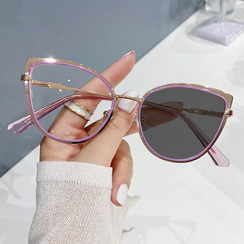 Photochromic Anti Blue Light Glasses Cat Eye Eyewear Women Vintage Blue Light Resistant Eyeglasses Frame Chameleon Spectacles