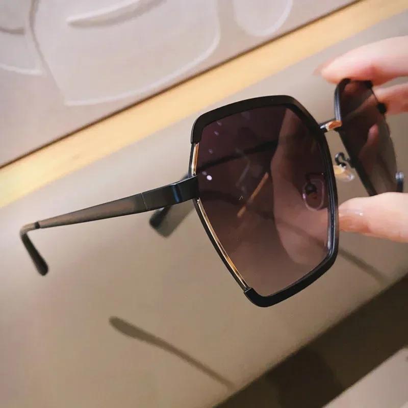 Square Sunglasses for Women Oversized White Tea Original Brand Design Sun Glasses Female Shades Travel Sunshade Lentes