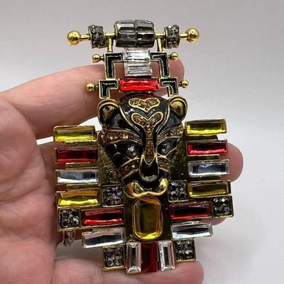 Broschen & Körperschmuck