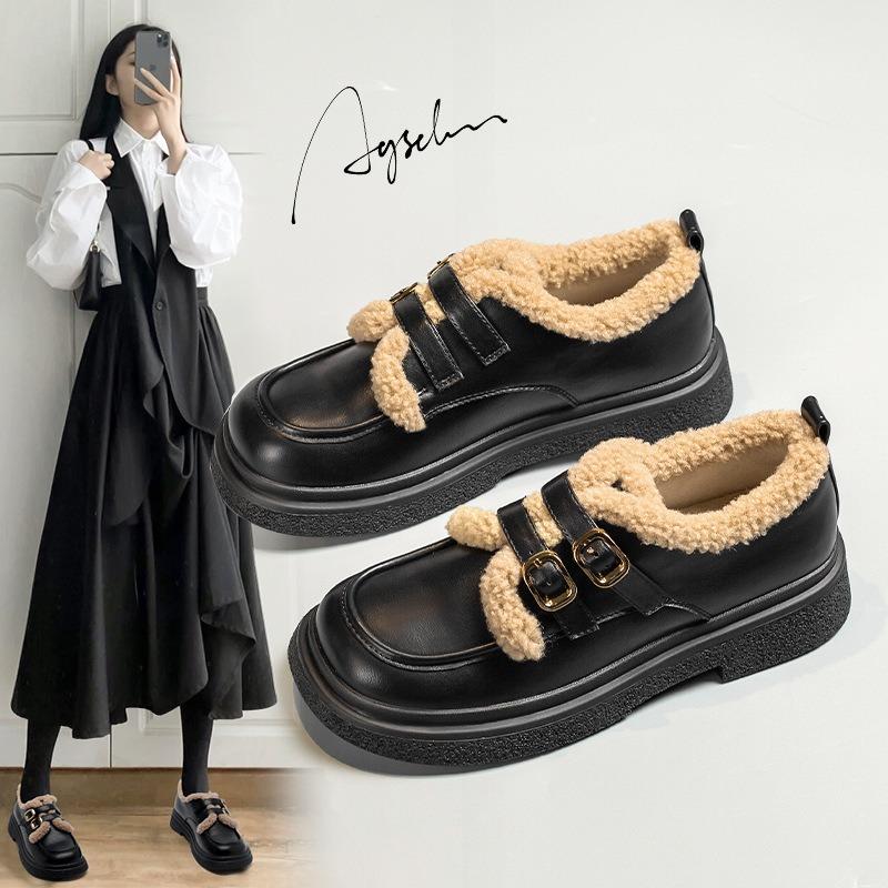 British style loafers women's new thick-heeled small leather shoes winter velvet retro single shoes trend