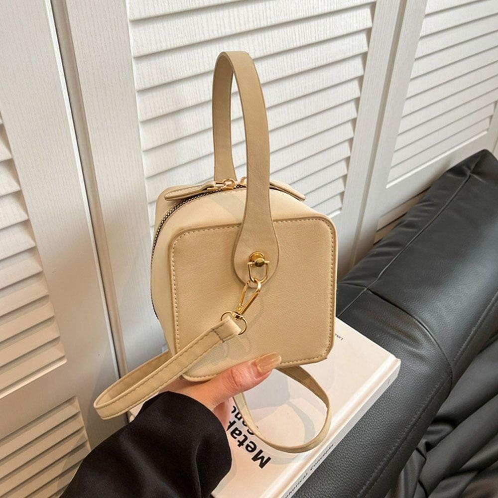 Luxury PU Leather Shoulder Bag Mini Zipper Crossbody Bag Commuting Bags Daily Use
