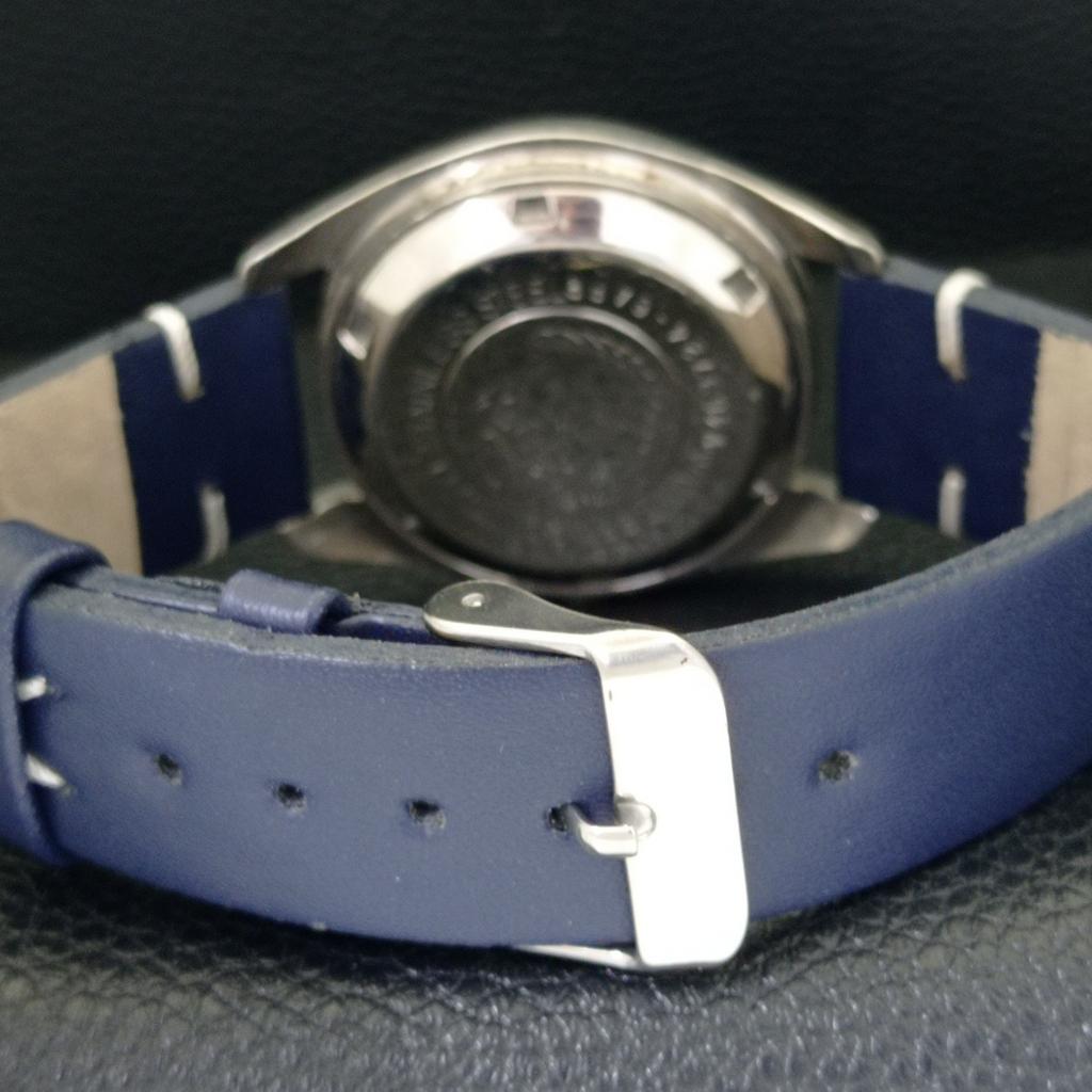 VINTAGE ORIENT AUTOMATIC JAPAN MENS BLUE COLOR DIAL WATCH A700605-5 R204-a700605