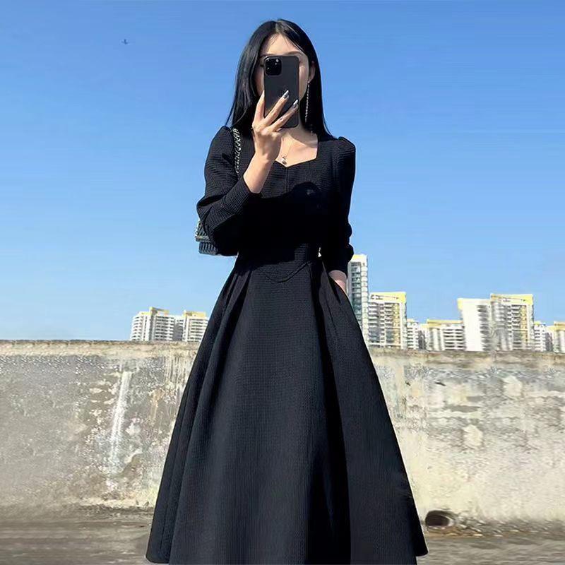 Vintage French Design Maxi Midi Dresses for Women Clothing Party Elegant Square Neck Black Long Dress Korean Fashion Autumn