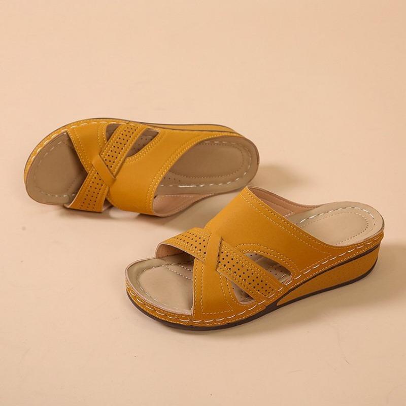 New Style Women's Shoes Slippers Versatile Outerwear Casual Cool Slippers