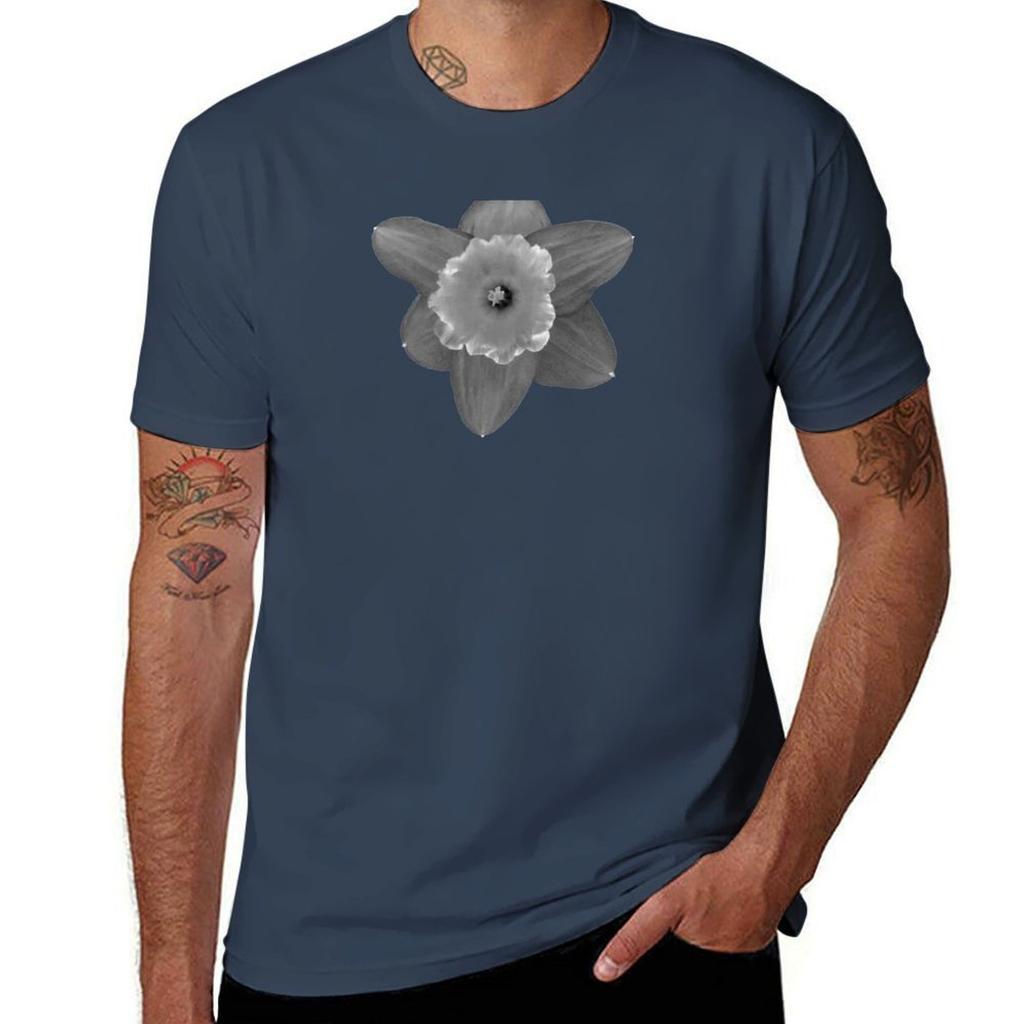 Daffodil In Black and White TShirt Big Size Crew Neck TShirt