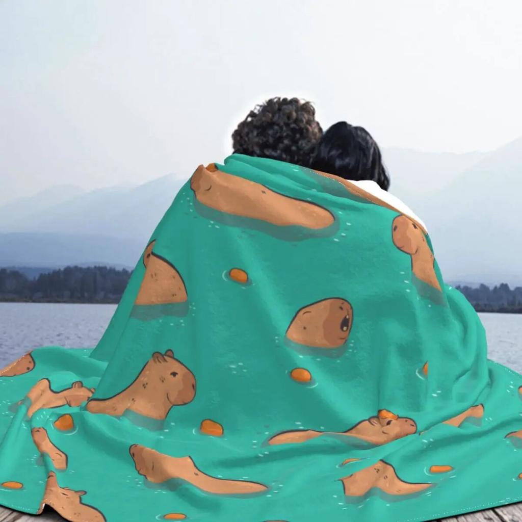 Přikrývky kapybara ve vodě fleece jaro podzim roztomilé zvířátko multifunkční měkké přikrývky na lůžkoviny pohovka kobereček kus