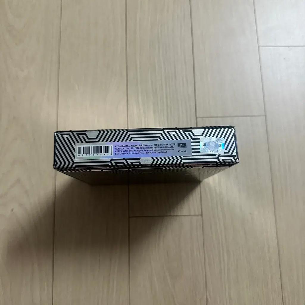 EXO-M Overdose: Secret Album Sale Used
