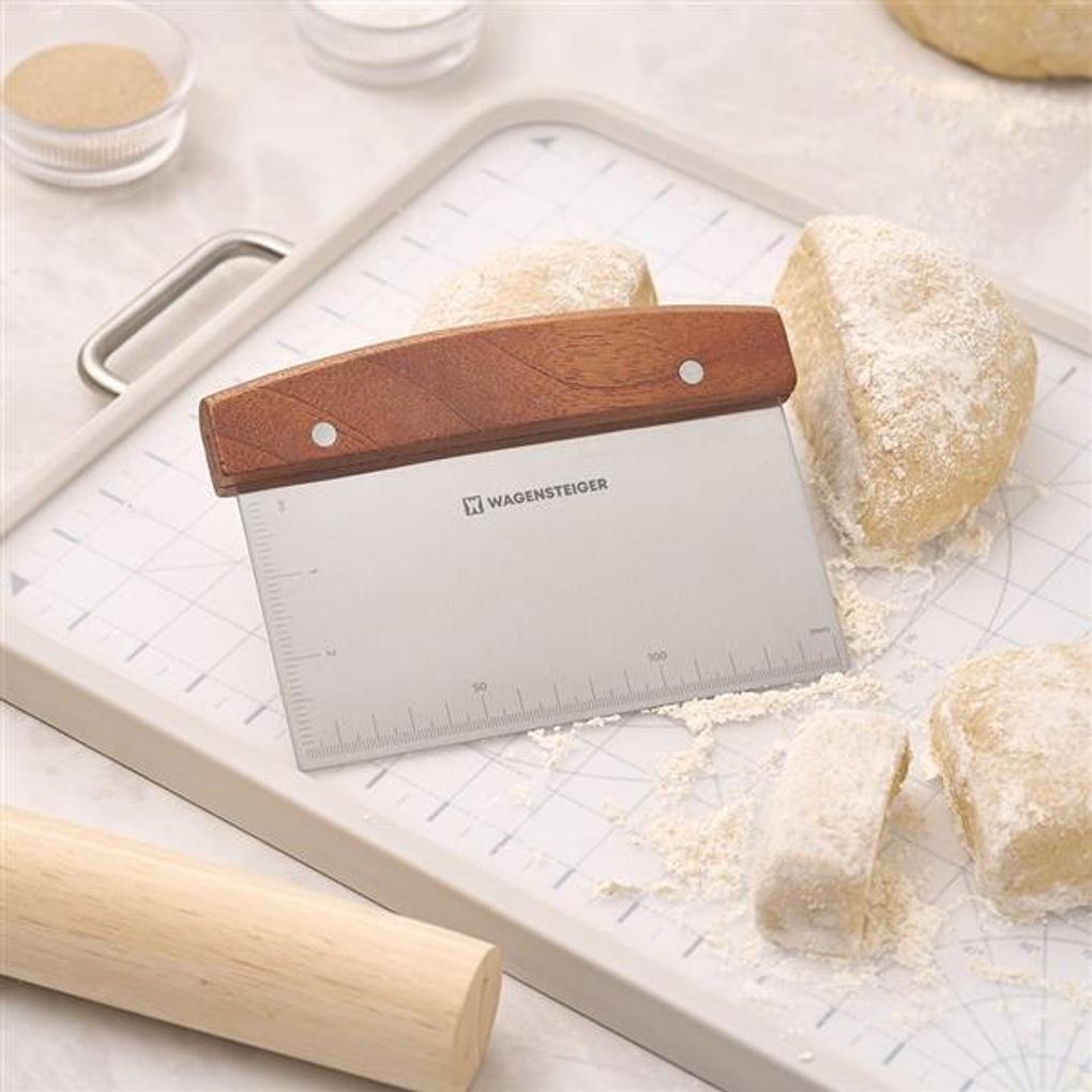 WAGENSTEIGER Professional Scraper
