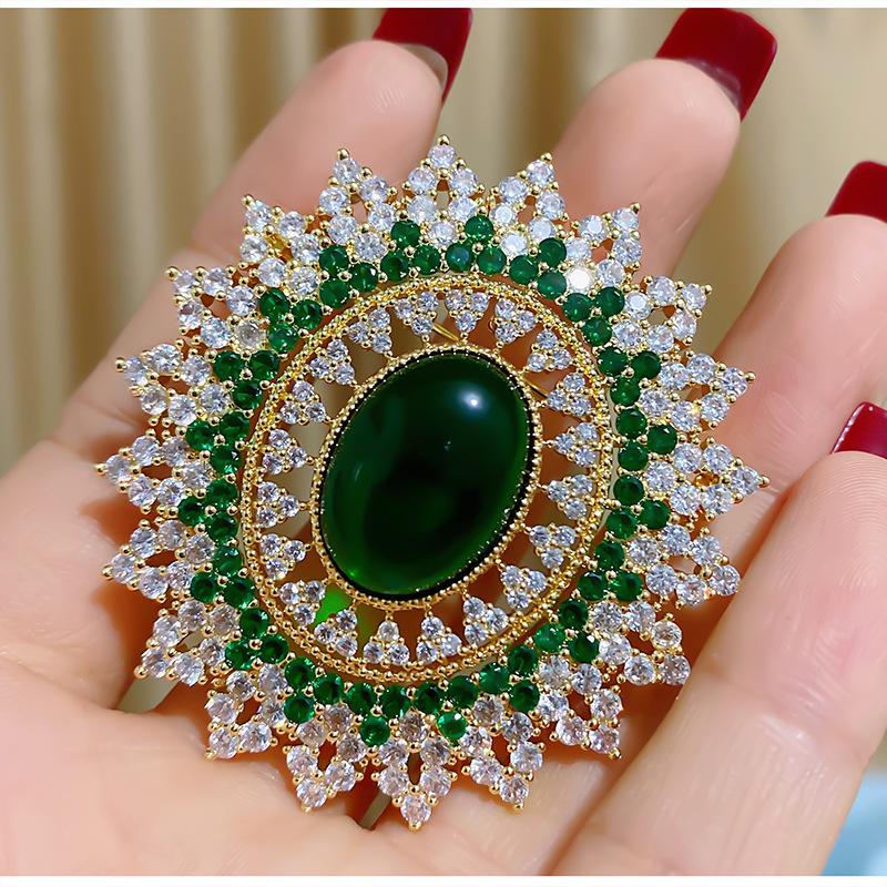 Senior Brooches Flower Leaf Brooch Pins for Women Suit Pendant  Fashion Brooches Jewelry