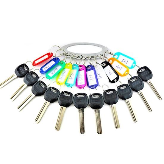 50Pcs Key Tags Bright Colors Plastic Waterproof Writable Hotel Key Organizer with Detachable Metal Rings Crack-resistant Key Labels