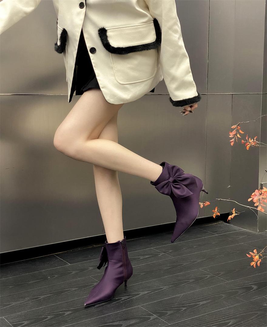 

2025 autumn new French satin pointed head stiletto European and American fashion short boots big bow zipper women s boots 39 фіолетовий