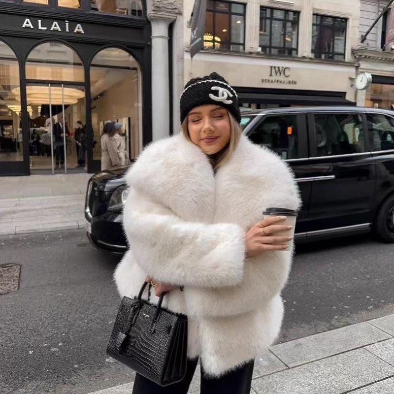 Winter Large Lapel Fur Jacket Women's Imitation Fox Fur Temperament Celebrity Style Faux Fur Jacket
