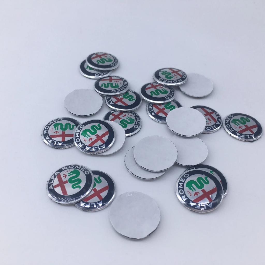 KNOQS1 FOR 20pcs 11mm 14mm 15mm For Alfa Romeo 166 147 156 Giulietta Giulia F1 Stelvio Volante GT Car Key Emblem StickersMito Brera