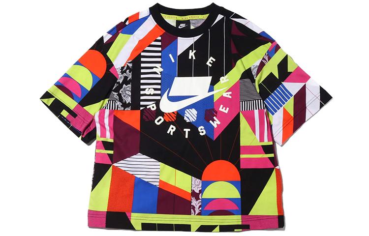 

Nike T Shirts Women s Crew Neck Moderate Straight Fit AT0565-010 M