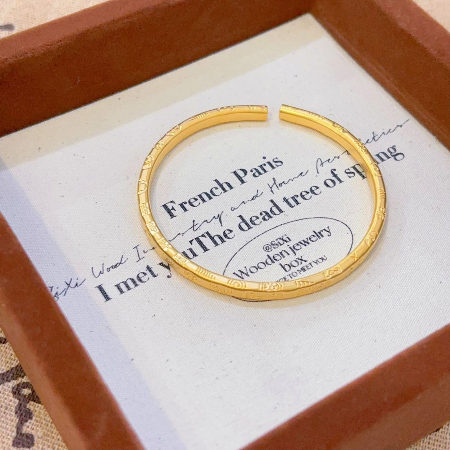 Good Luck Open Bracelet Women`s Lucky