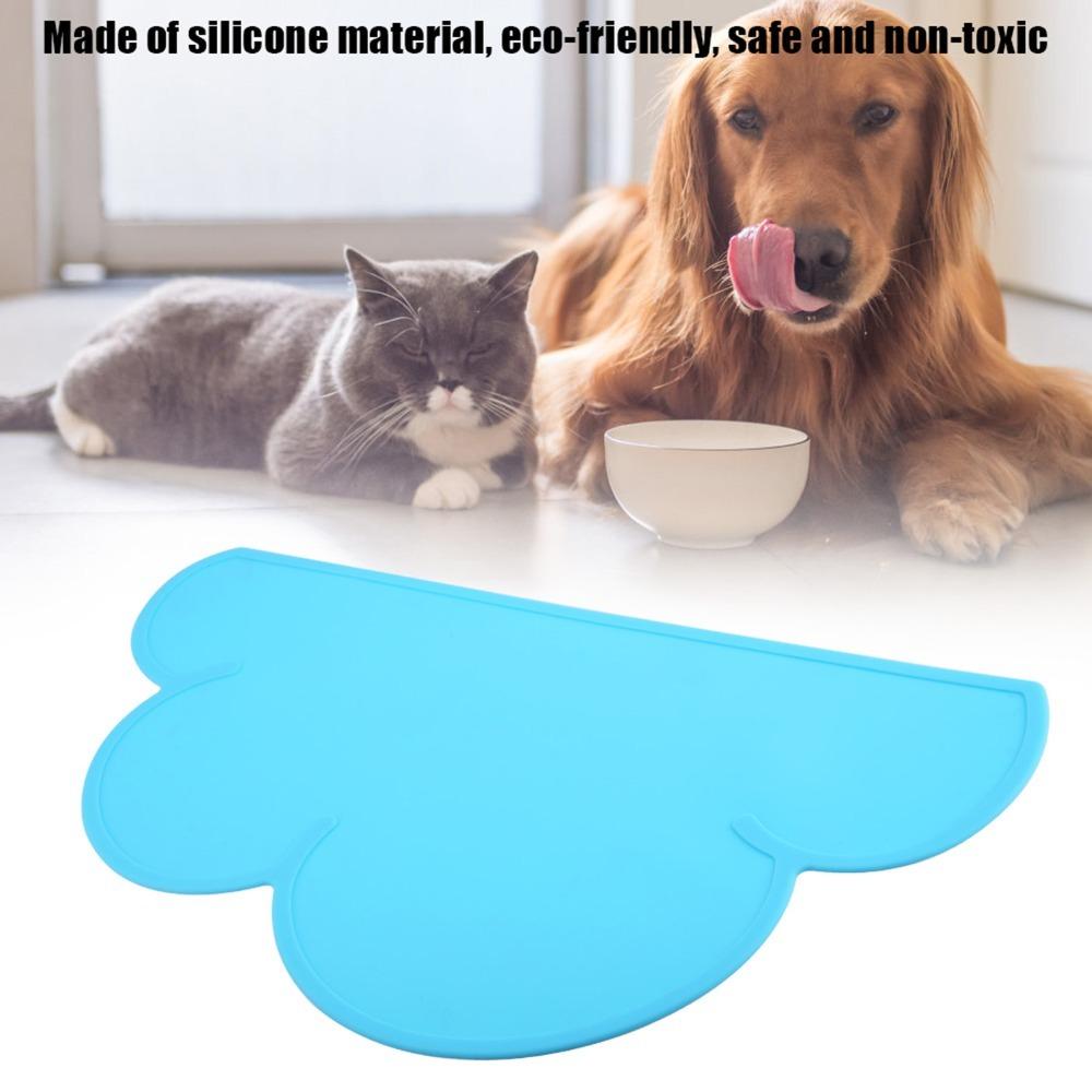 Cloud Shaped Pet Food Mat Soft Silicone Heat Tough Silicone Pet Mat Water Proof Flexible Body Pet Dining Pad Outdoor Pet Meal