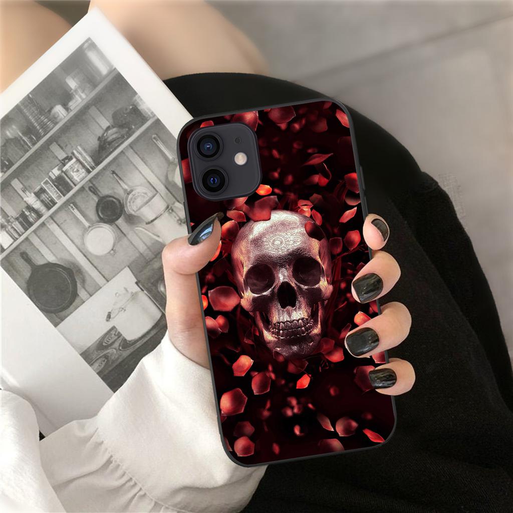 Aplicable a iPhone 16 Funda para teléfono móvil Funda blanda XR Nueva funda para teléfono móvil con calavera Funda para teléfono con calavera