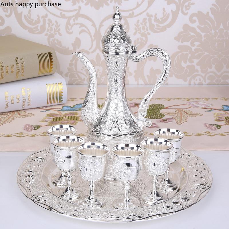 Palace Style Wine Set Metal Hip Flask Wine Glass 8-piece Set Wedding Drinkware Wine Glass Set Shot Glasses Sets Exquisite Gift