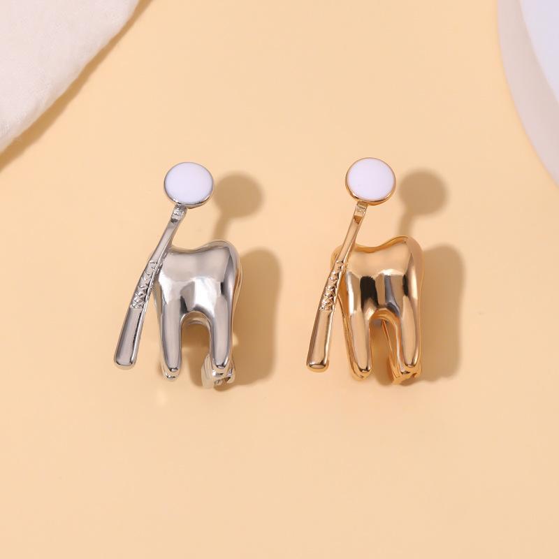 Zinc Alloy Tooth Shape Brooch Enamel Geometric Dentist Nurse Enamel Pins Backpack Badge Korean Style Clothing Accessories