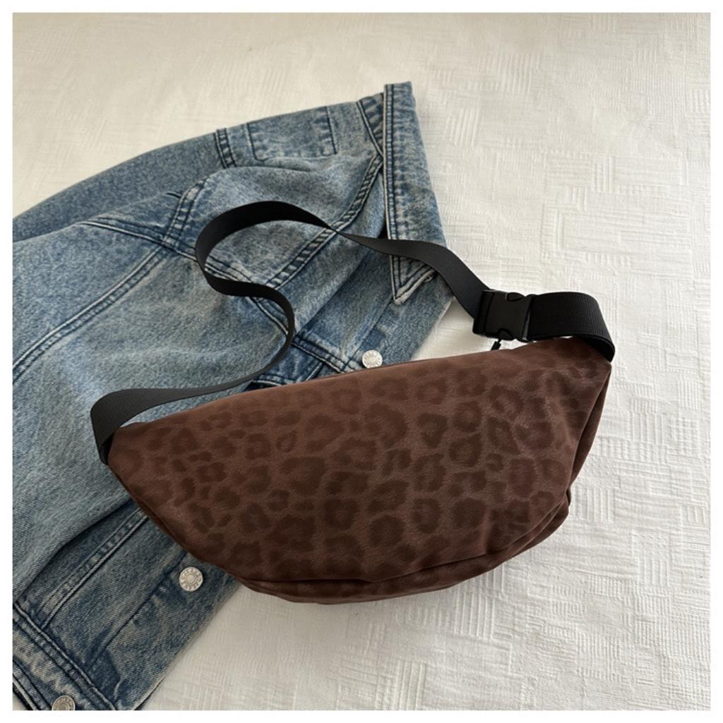 Autumn/Winter Ultra-cool Leopard Print Women'S Casual Bag Retro Design Trendy Crossbody Shoulder Waist Bag Zipper Closure