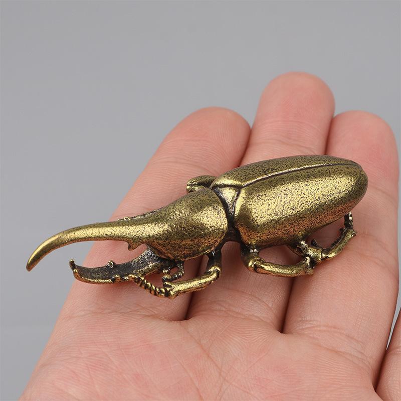 Vintage Beetles Decorate Statues Solid Metal Animals Insects Decorate Miniature Statues Long Horns Decorate A Desk In A Home