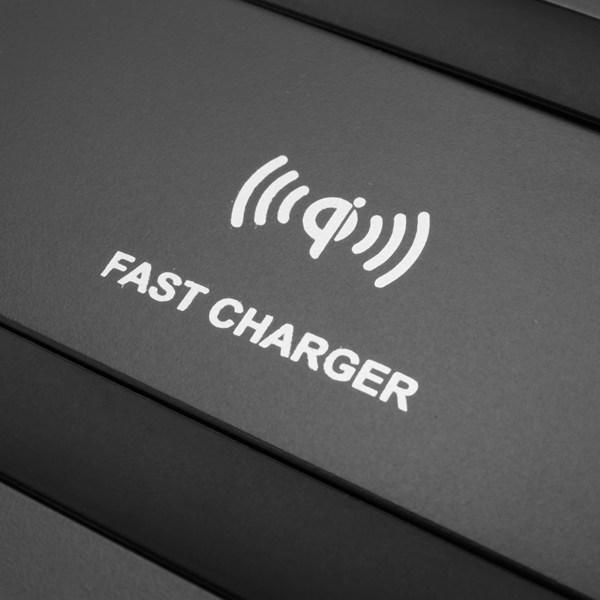 Toyota Avalon Wireless Charger: 19-Model Center Console USB Charging Pad