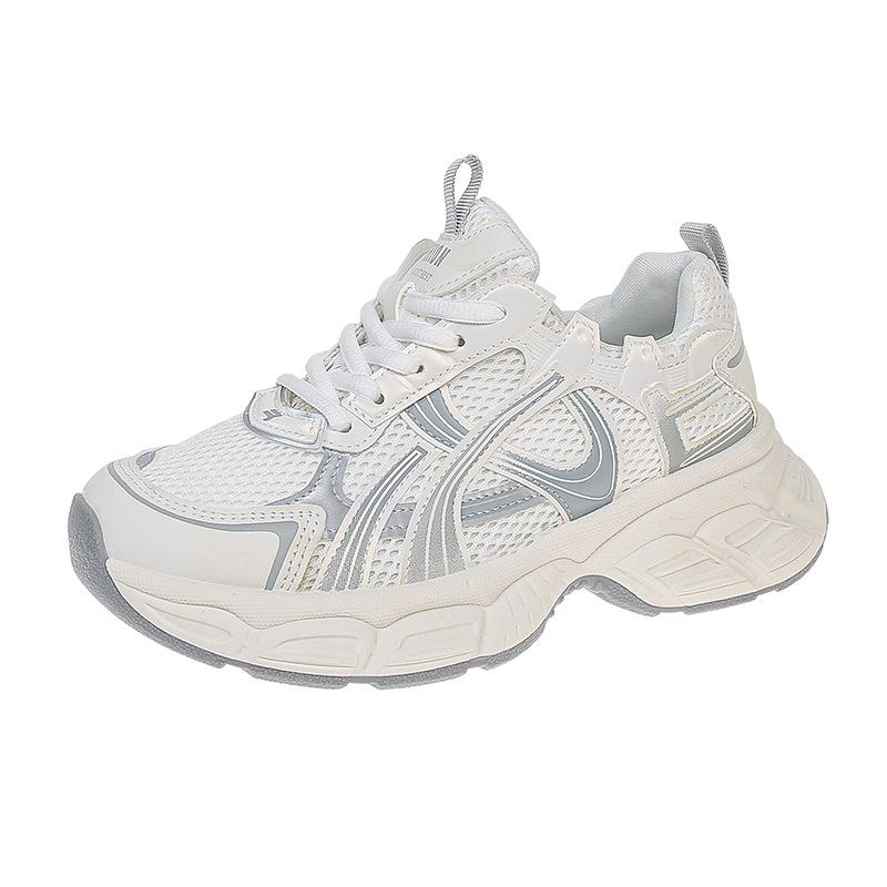 Internet celebrities with the same 2025 new dad shoes women's platform explosion increased casual versatile niche light running shoes
