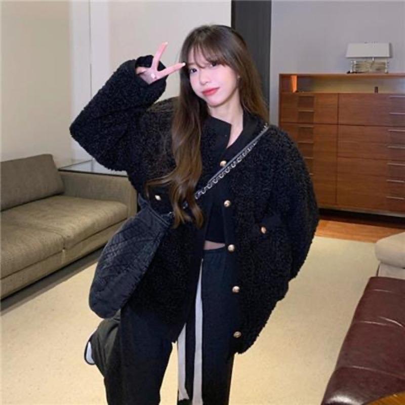 Xiaoxiangfeng Jacket Women's Winter New Lamb Wool Thickened Design Western Style Age-reducing Top