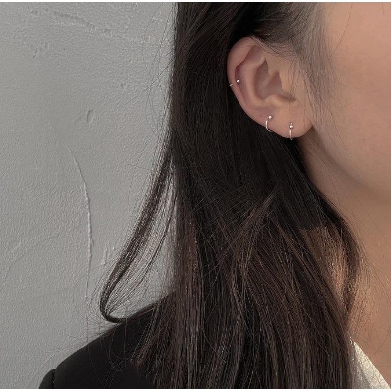 Plain Ring Unique Earrings Women's Korean Version Small Fresh Simple Open Earrings High-end Ear Jewelry