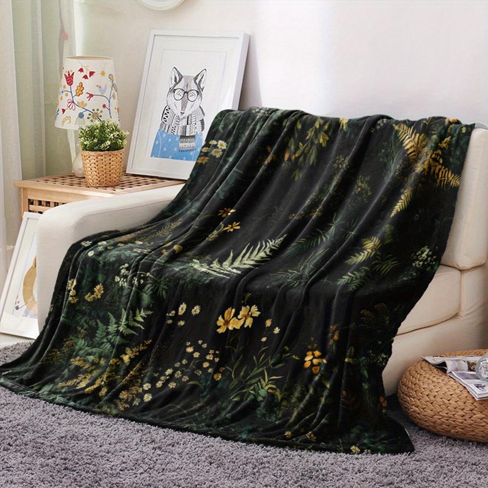 

Floral Printed Fuzzy Blanket , Warm and comfortable throw blanket sofa bed sofa camping trip, the best gift. 75x90cm