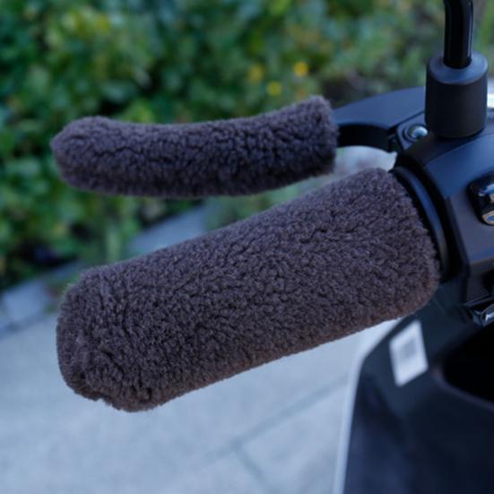 4Pcs/Set Bar Grips Cover Furry Ergonomic Design Cycle Accessory Motorcycle Handle Bar Grips