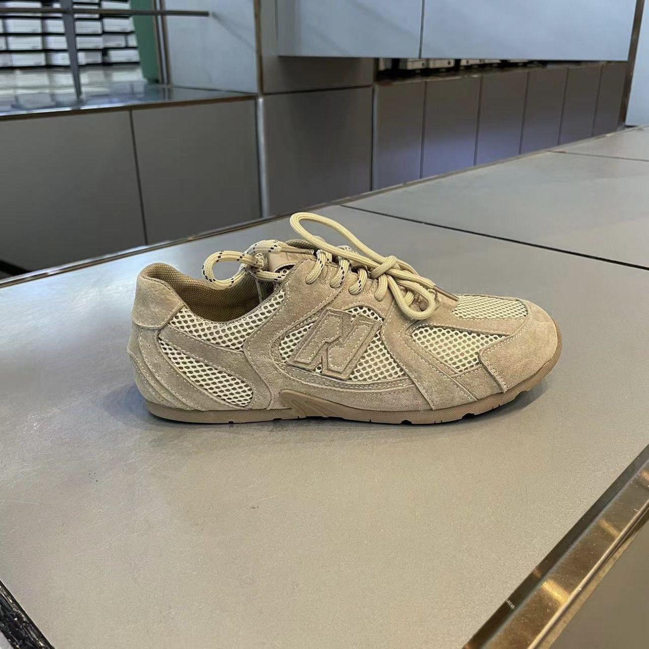 

Мужская обувь 2025 года, летняя сетка, новая весенне-летняя дышащая сетчатая тенденция, модная универсальная мягкая подошва, белые туфли, повседневная обувь 39 хаки