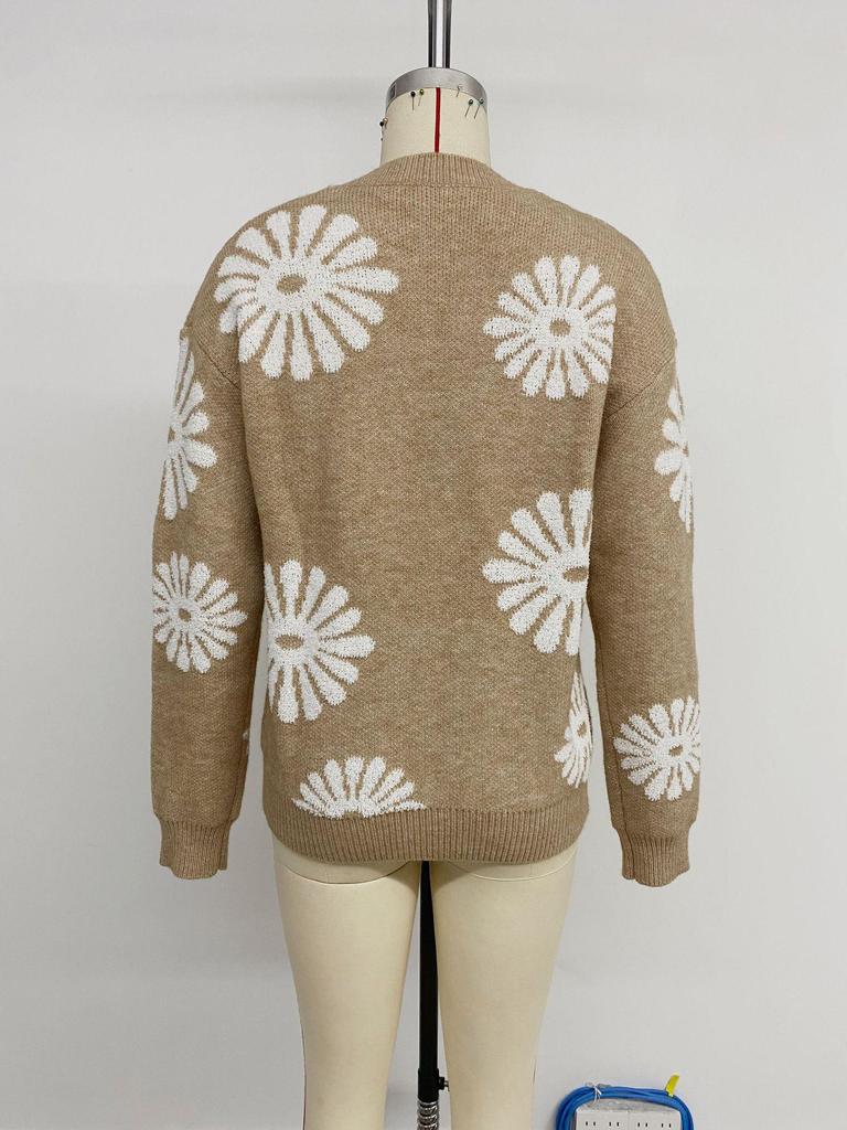 Women's Floral Knit Sweater: Long Sleeve, Loose Fit, Slimming Design for Autumn/Winter 2026