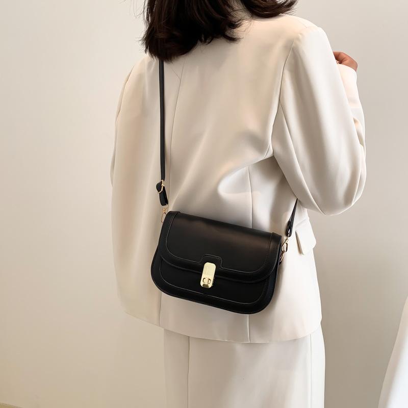 Textured Small Bag Women's 2025 New Trendy Fashion Retro Underarm Small Square Bag Autumn Shoulder Bag Messenger Bag