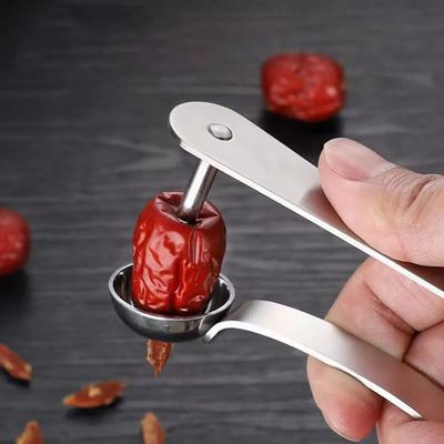1pc Stainless Steel Pear Seed Remover Cutter Kitchen Gadgets Vegetable Tool Apples Red Dates Corers Twist Fruit Core Remove Pit