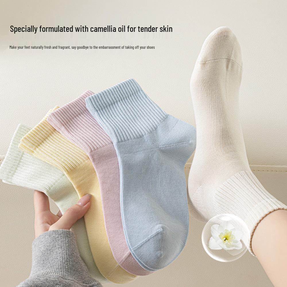 Women's Mid-Calf Camellia Essential Oil Antibacterial Cotton Socks - Solid Color, High Elasticity, for Spring & Autumn