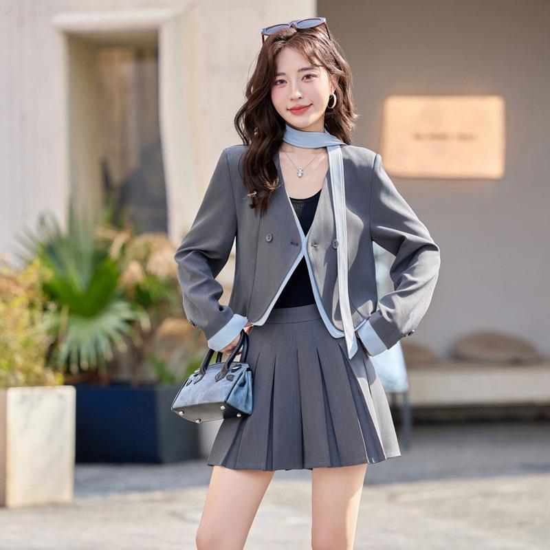 

Spring 2025 V-neck Color Block Ribbon Top & Fashion Skirt Set for Women - YJ8529 L (110-125 jin)