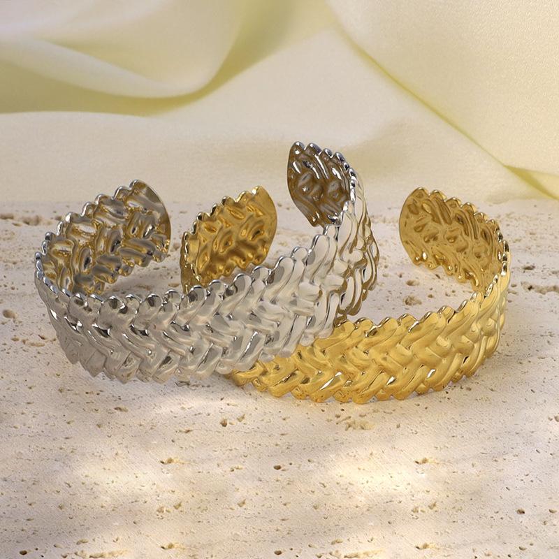 Stainless Steel Titanium Steel Exaggerated Opening Bracelet Natural Heavy Industry Beating Pattern Texture Exaggerated Personality Design Female