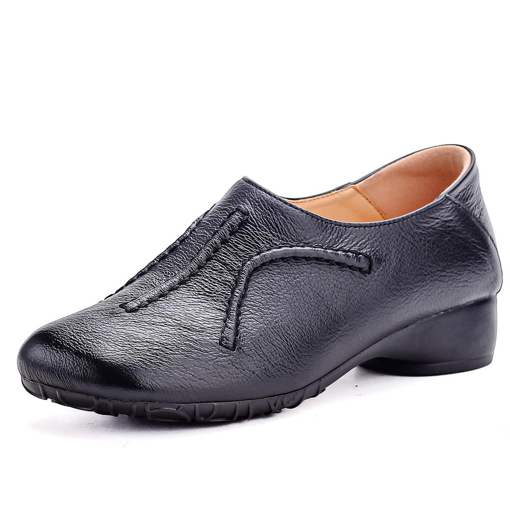 2026 Autumn New Casual Small Leather Shoes Women's Medium Heel Lazy Shoes Comfortable Soft Sole Leather Mother Shoes