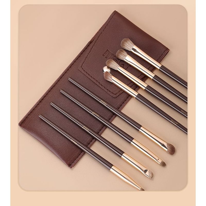 MSQ - Set aus 8: Make-up-Pinsel mit Etui