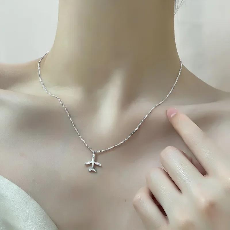Personality Cute Pendant Clavicle Chain Women's Temperament Japanese and Korean Diamond-encrusted Aircraft Clavicle Chain