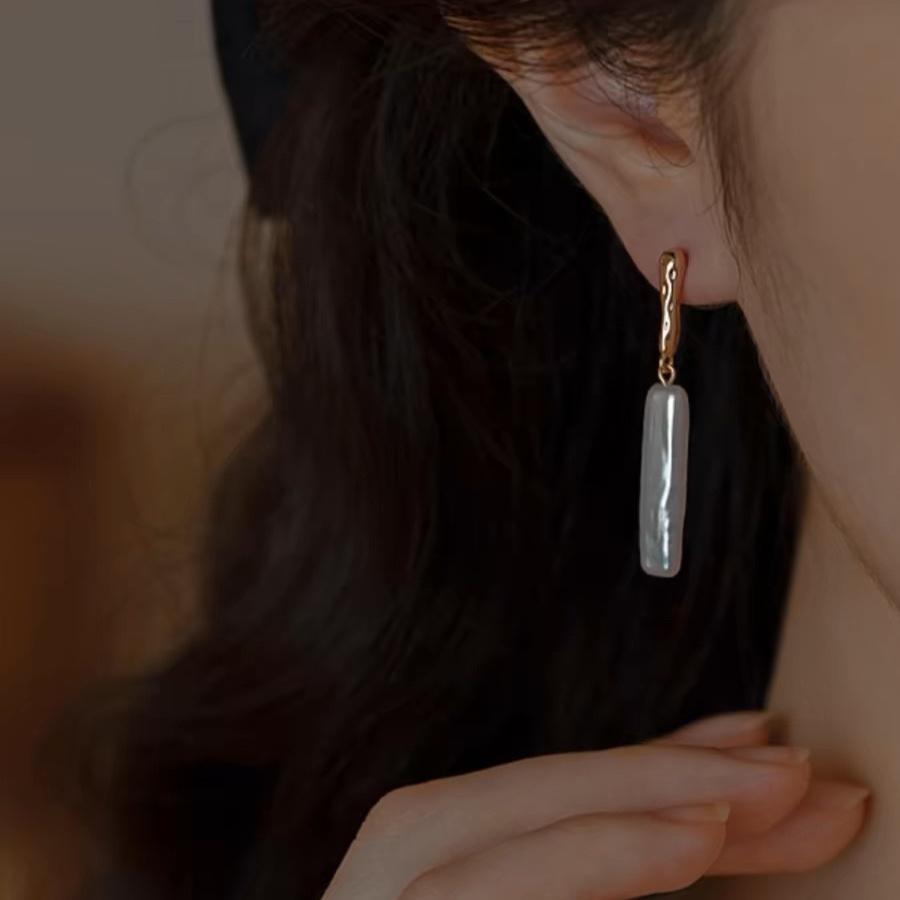 Natural freshwater baroque small silver bar pearl earrings niche light luxury high sense long silver needle stud earrings temperament Silver needle