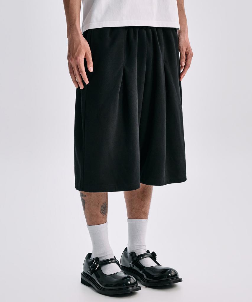 TAKEASY Essential Half Sweatpants (Black)