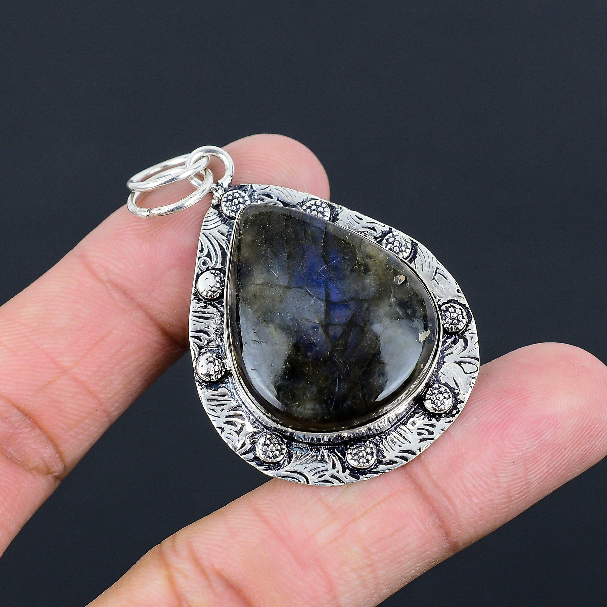 Womens day Sale 925 Silver Labradorite Stone Bezel Sister Engagement New Pendant